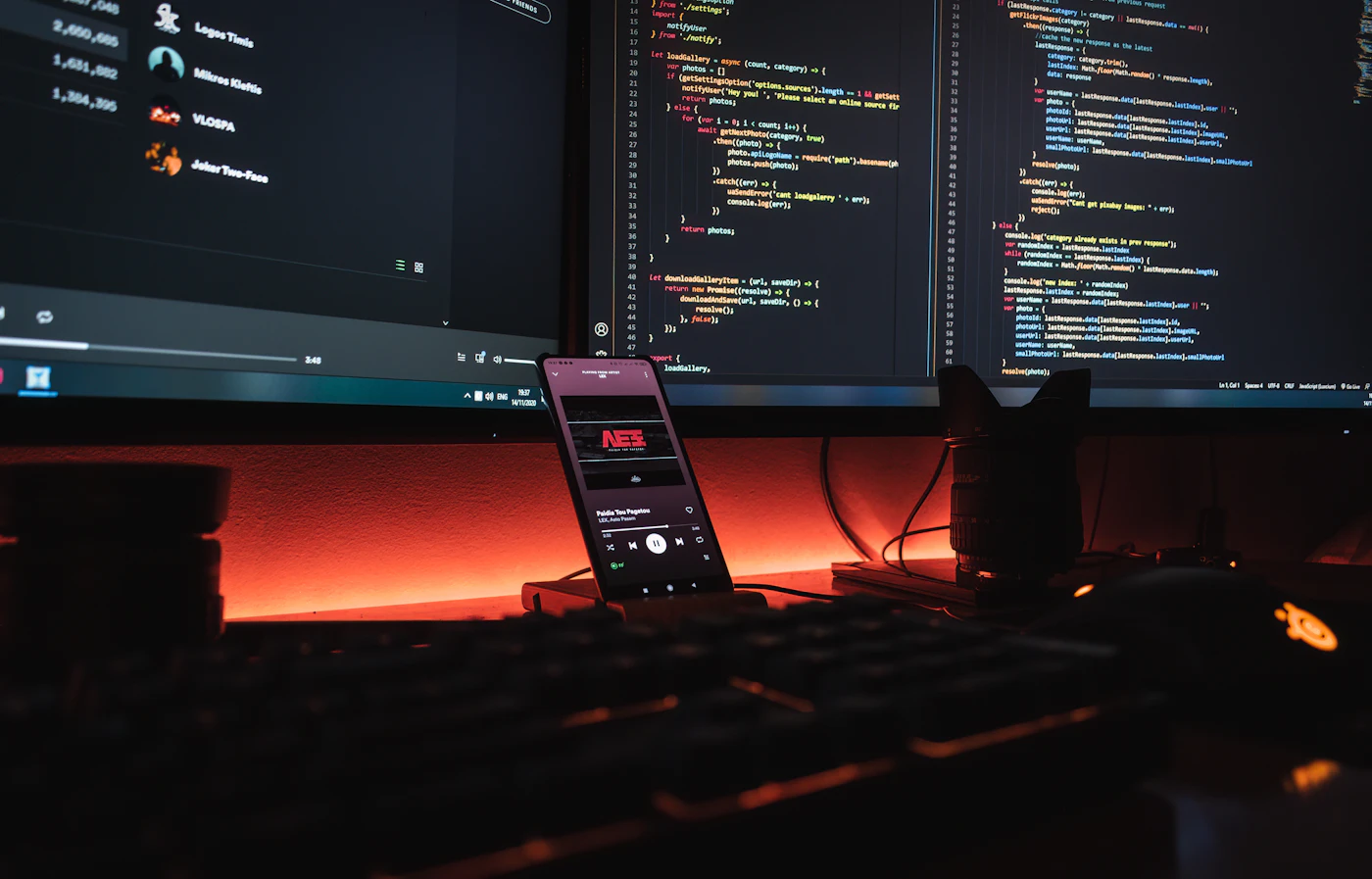 Mobile application development workspace with source code and smartphone testing